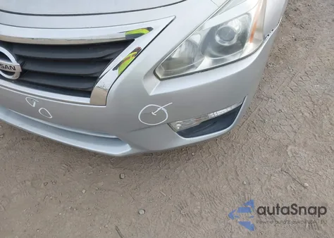 2015 Nissan Altima 2.5/2.5 S/2.5 Sl/2.5 Sv z USA, uszkodzony, nr VIN 1N4AL3AP1FN390634